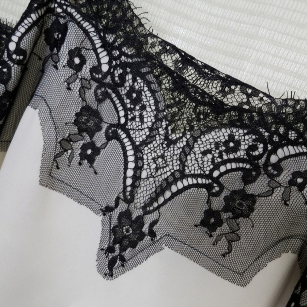 Storia Cream and Black Lace Trim Camisole Top With Adjustable Spaghetti Straps - Picture 5 of 9